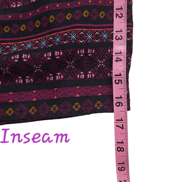 Xhilaration Off the Shoulder Cropped Elastic Waist Jumpsuit Romper Pockets Sz M - Picture 10 of 14